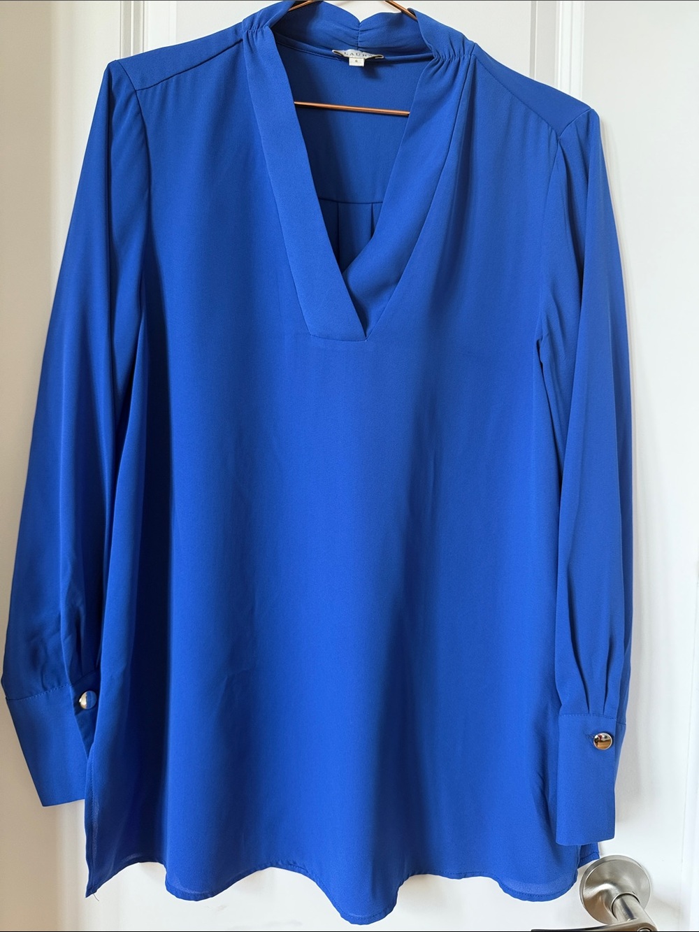 Relaxed V-Neck Tunic Blouse in Bright Blue